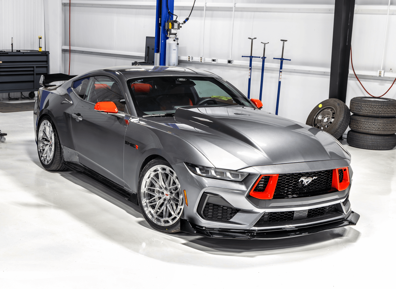 Mustang Spec-R